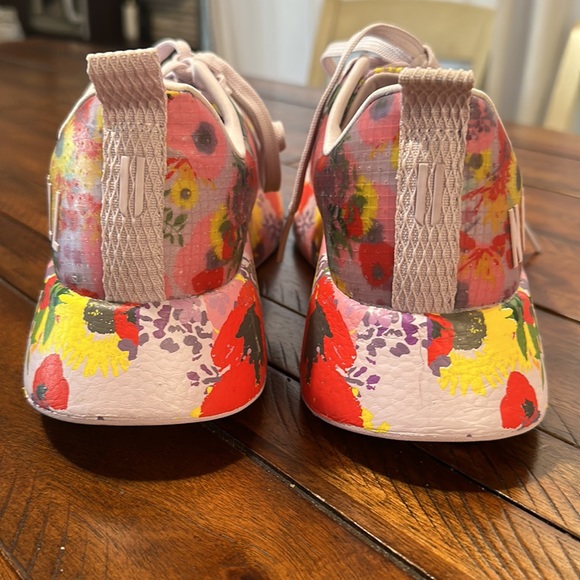 NOBULL men’s floral runner+ size 10 ***runs 1/2 large - Picture 5 of 6